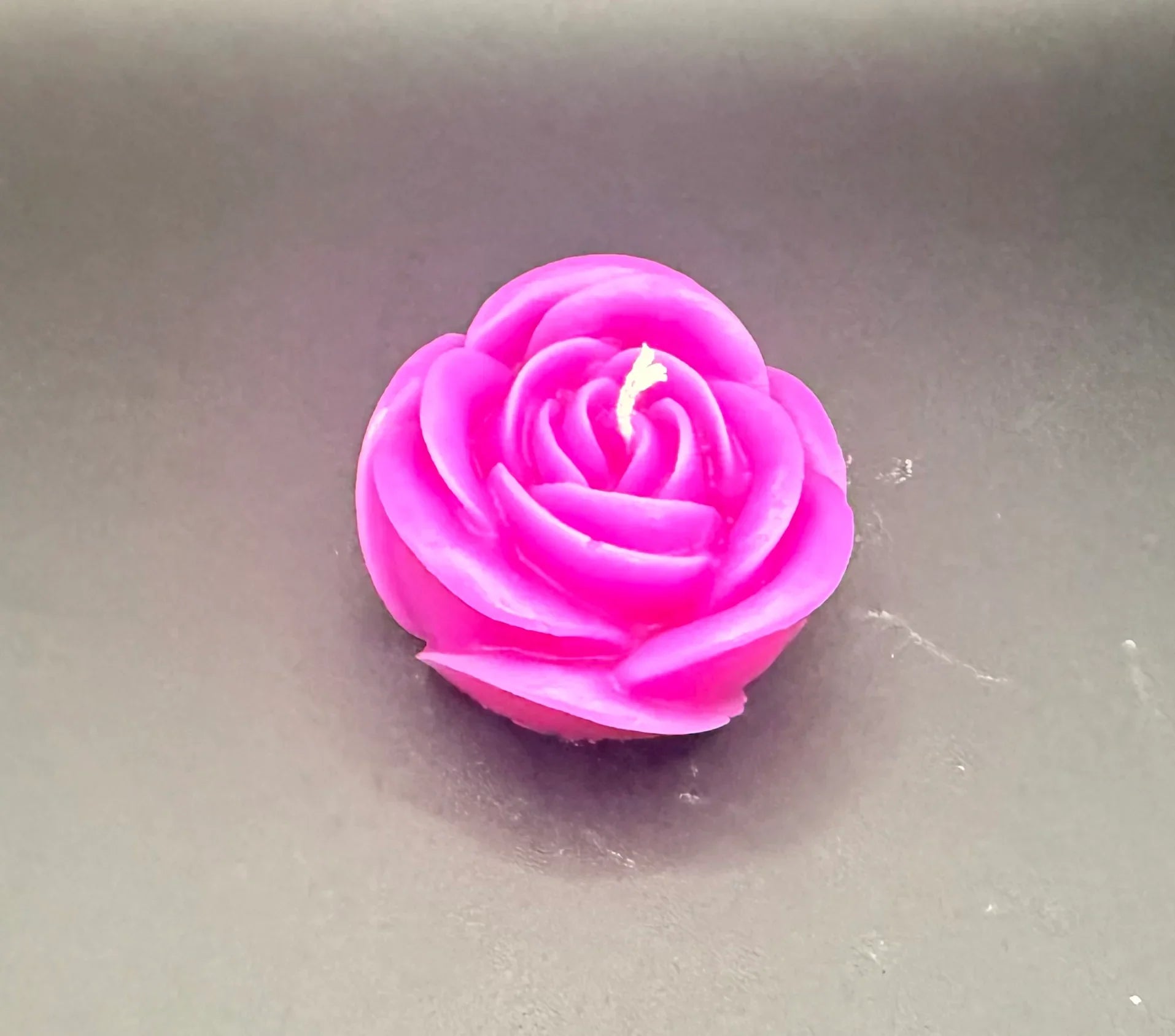 Molded Rose Candle In Various Colors For Elegant Home Decor And Thoughtful Gift Ideas